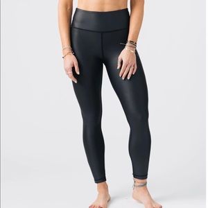 Zyia Metallic Leggings